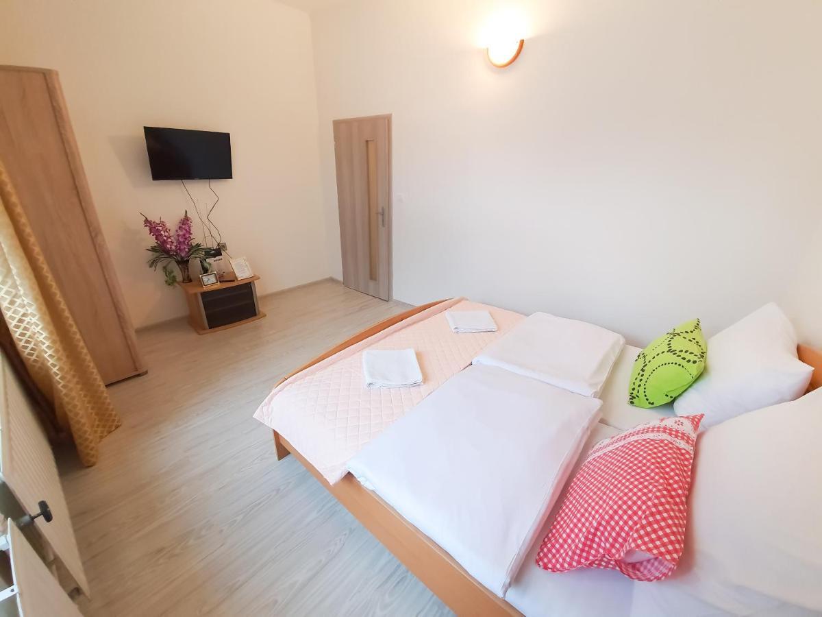 Kk Apartments Πράγα Εξωτερικό φωτογραφία